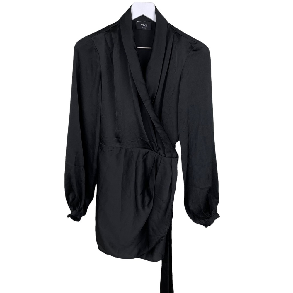 Vici Women's Black Satiny Long Sleeve V-neck Wrap Mini Dress Size Small